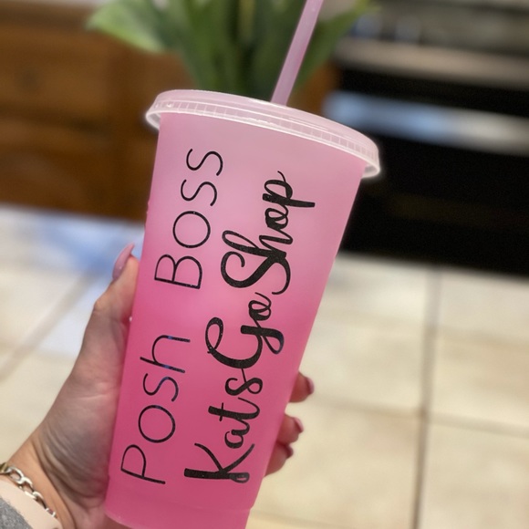 Posh Boss Color Changing Cup - Picture 2 of 6